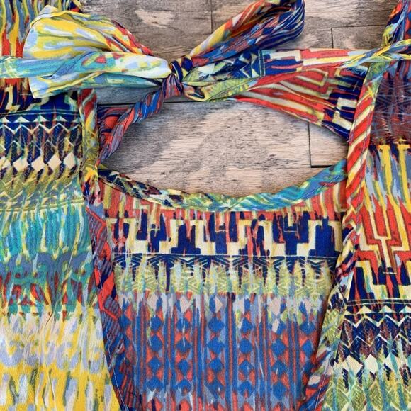 Love Squared BOHO TIE BACK TOP SIZE Medium - Picture 4 of 7